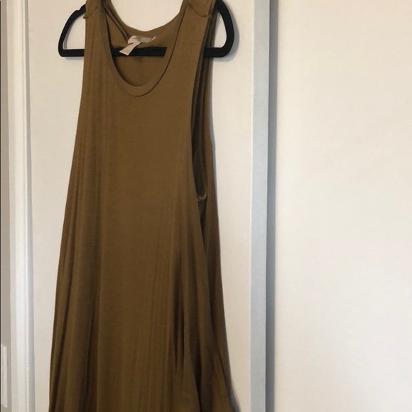 Dress - Picture 4 of 4